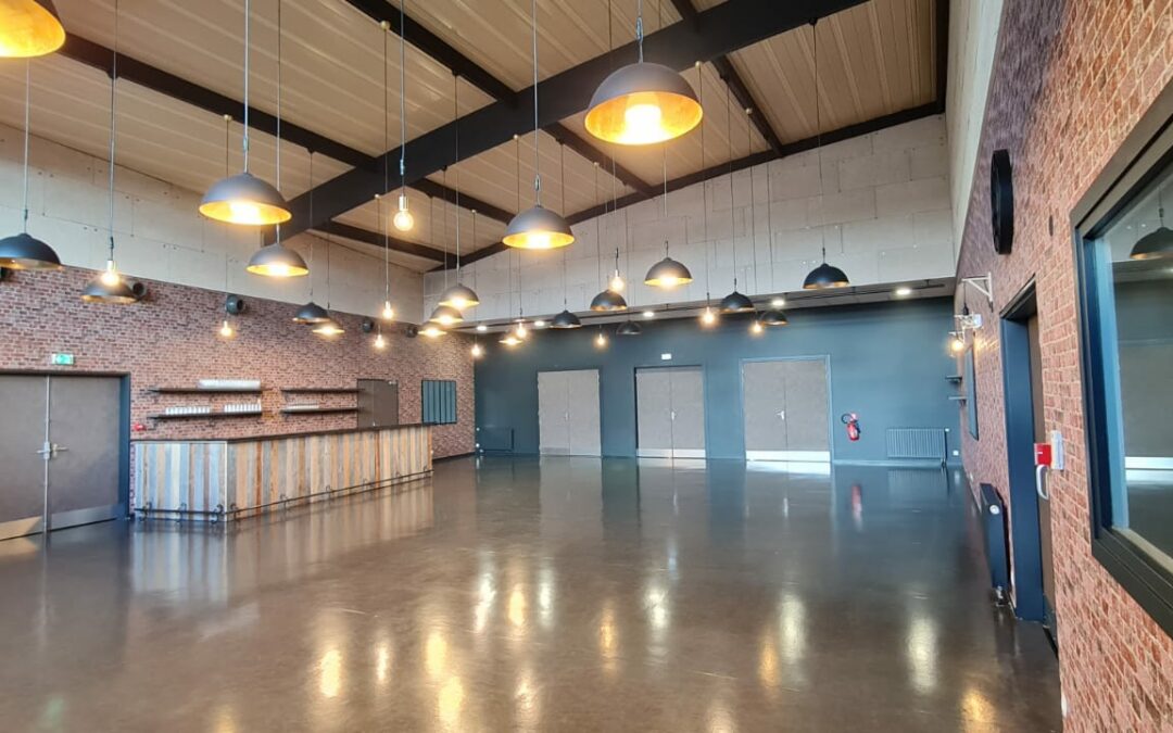 Décoration d’une salle des fêtes